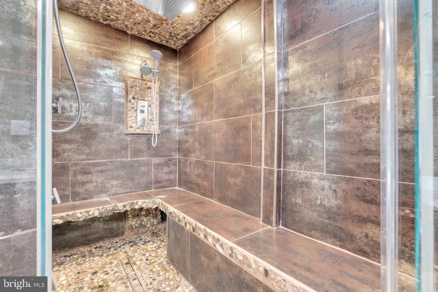 Dunkirk, Maryland, 20754, United States, 6 Bedrooms Bedrooms, ,7 BathroomsBathrooms,Residential,Active,1952077