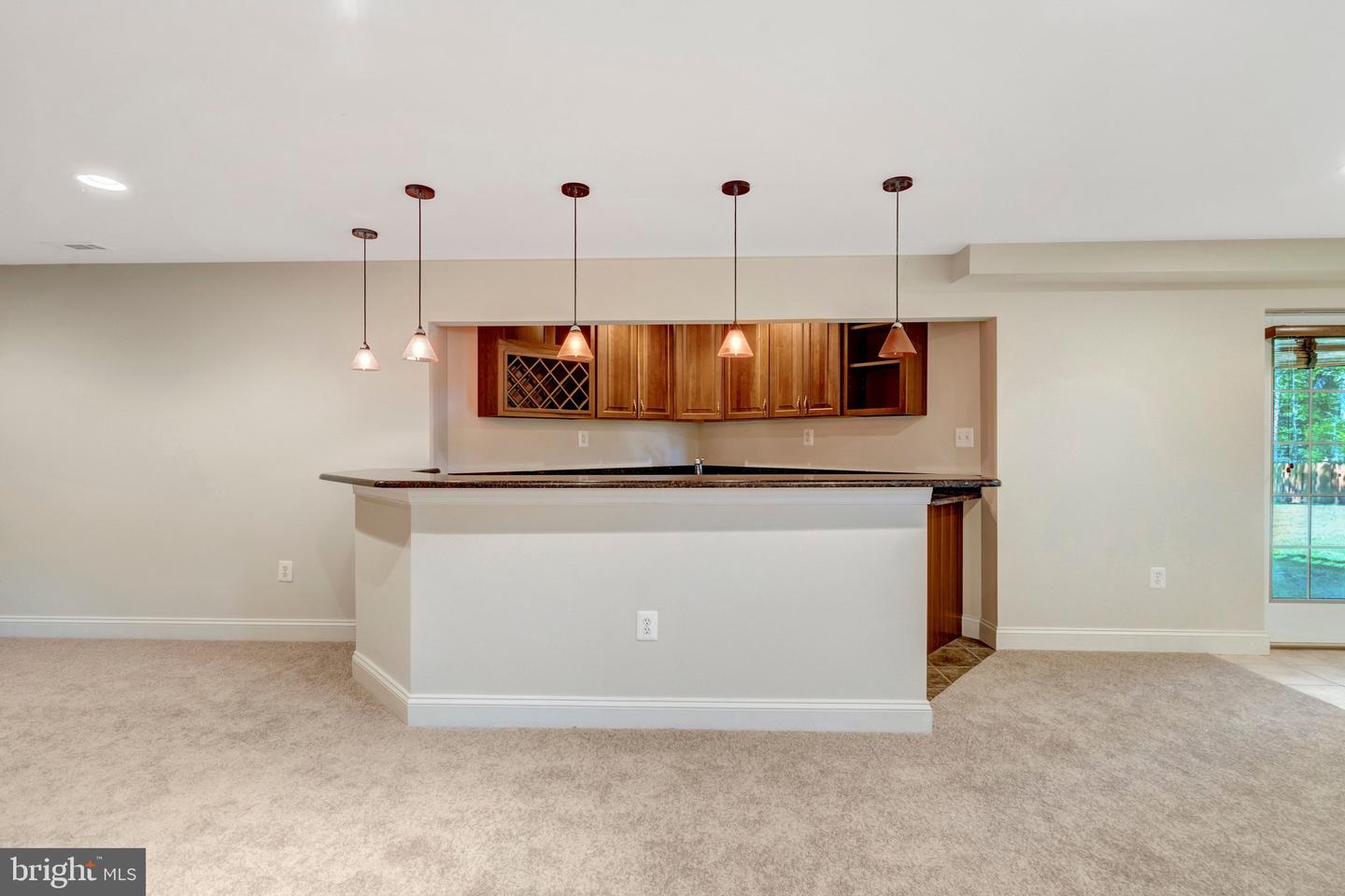 Haymarket, Virginia, 20169, United States, 5 Bedrooms Bedrooms, ,5 BathroomsBathrooms,Residential,Pending,2031766
