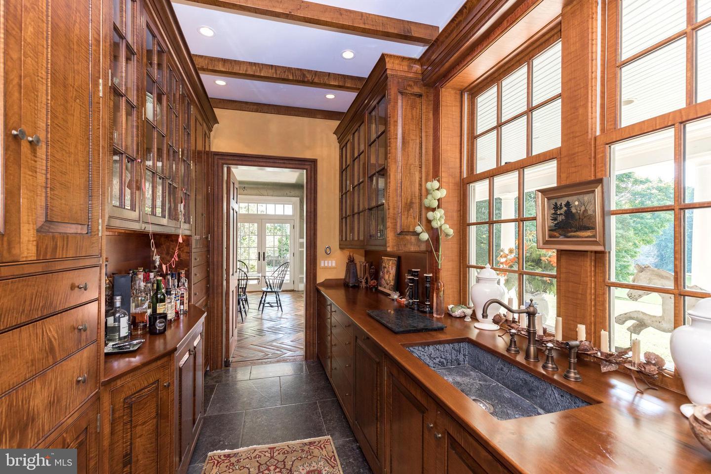 Kennett Square, Pennsylvania, 19348, United States, ,9 BathroomsBathrooms,Residential,Active,1704224