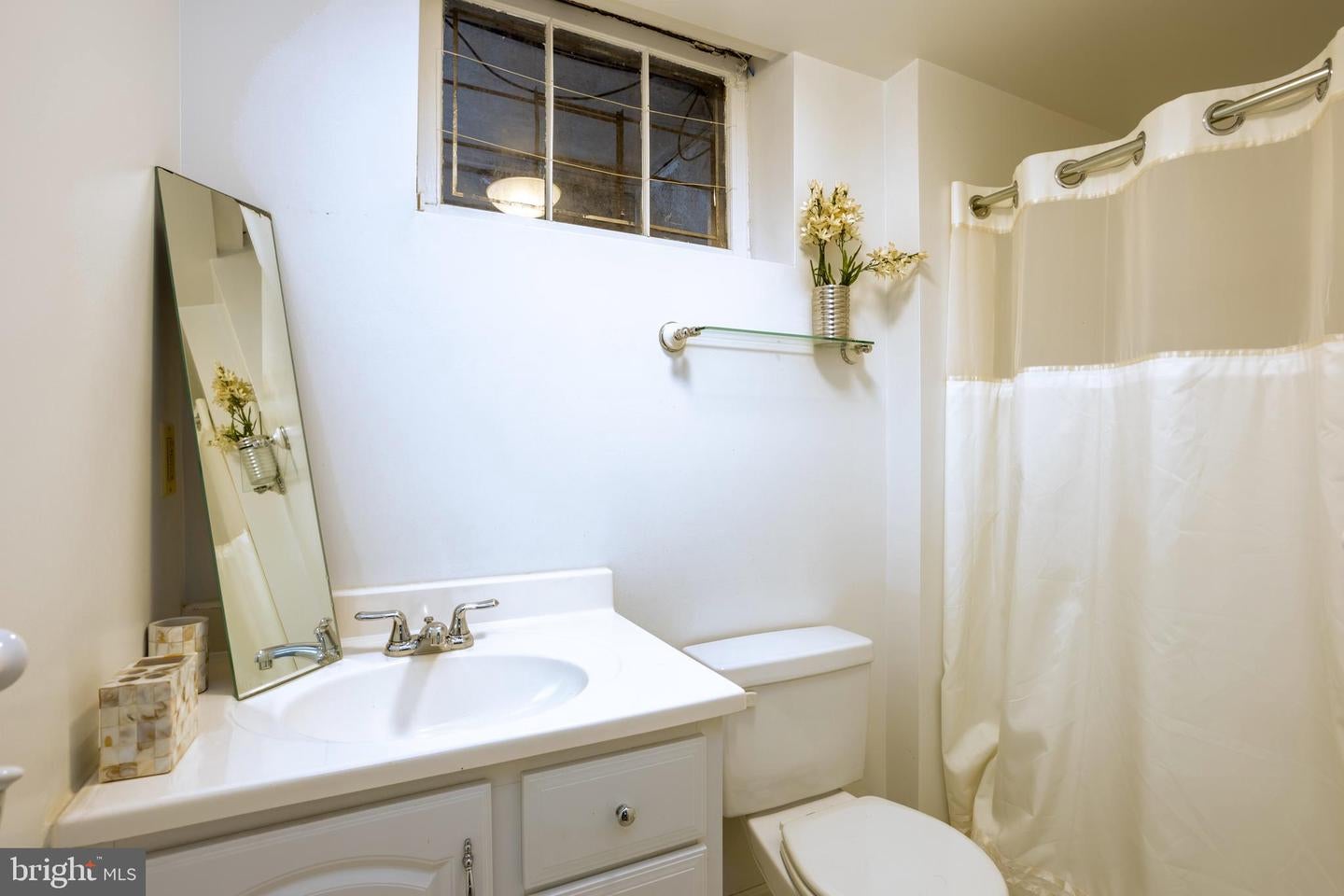 Baltimore, Maryland, 21215, United States, 6 Bedrooms Bedrooms, ,6 BathroomsBathrooms,Residential,Active,1985862