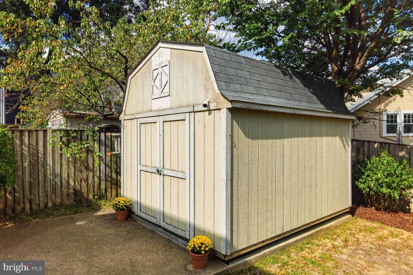 Arlington, Virginia, 22201, United States, 3 Bedrooms Bedrooms, ,3 BathroomsBathrooms,Residential,Active,1997876