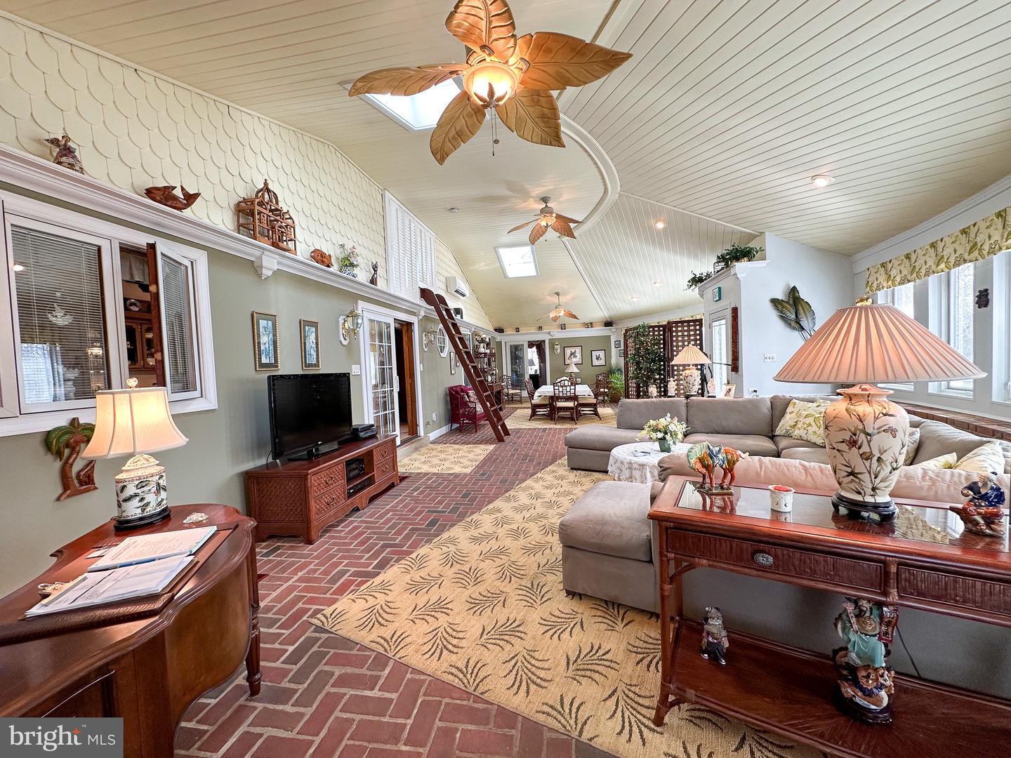 Downingtown, Pennsylvania, 19335, United States, 3 Bedrooms Bedrooms, ,2 BathroomsBathrooms,Residential,Active,1892412