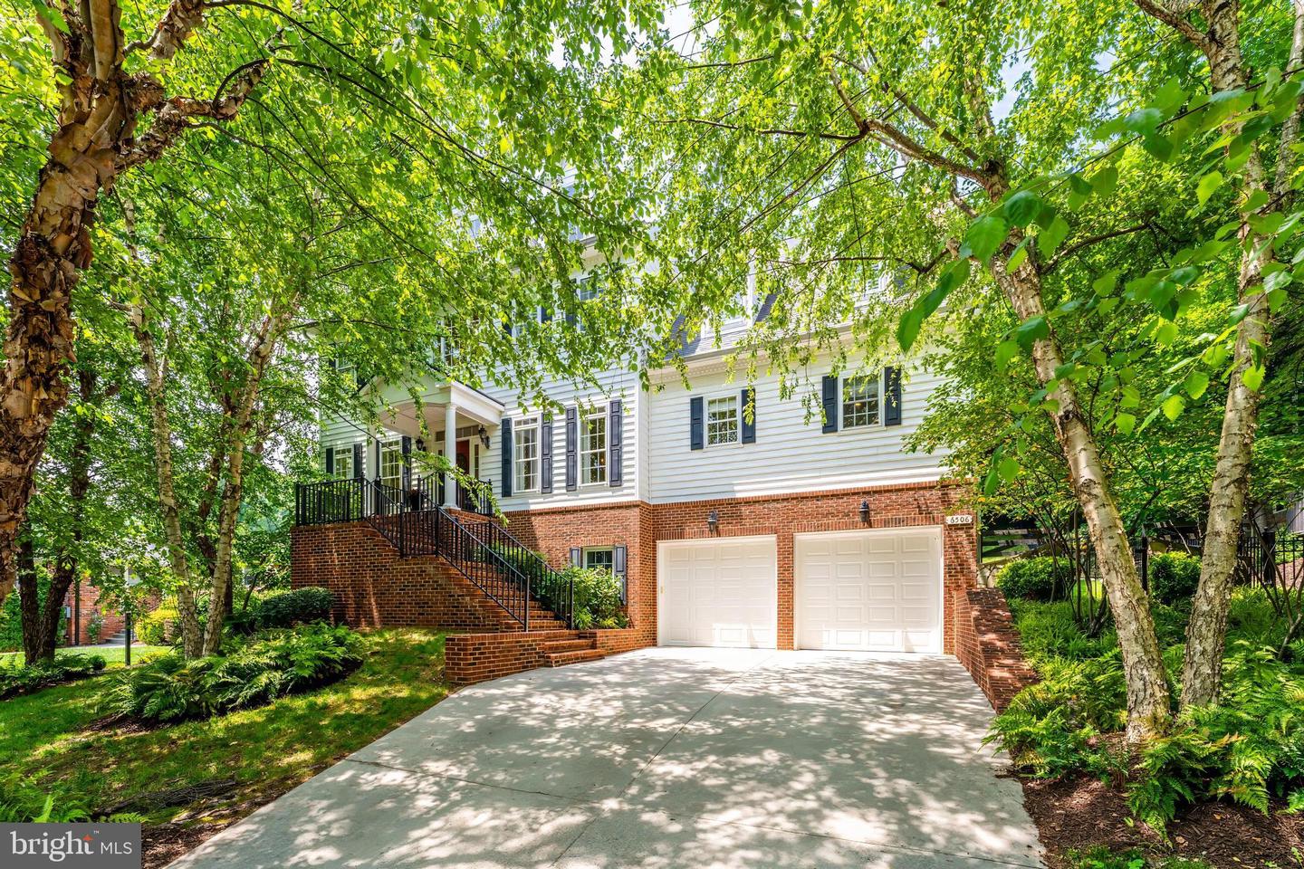 Alexandria, Virginia, 22307, United States, 5 Bedrooms Bedrooms, ,5 BathroomsBathrooms,Residential,Active,1945214