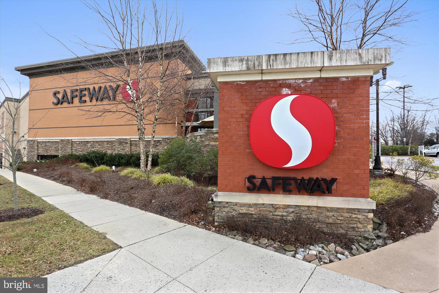 Olney, Maryland, 20832, United States, 4 Bedrooms Bedrooms, ,3 BathroomsBathrooms,Residential,Active,1969632