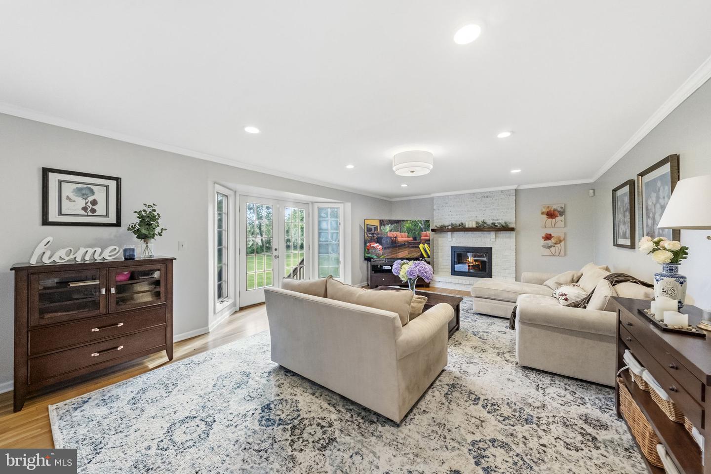 Princeton Junction, New Jersey, 08550, United States, 4 Bedrooms Bedrooms, ,3 BathroomsBathrooms,Residential,Contingent,2045693