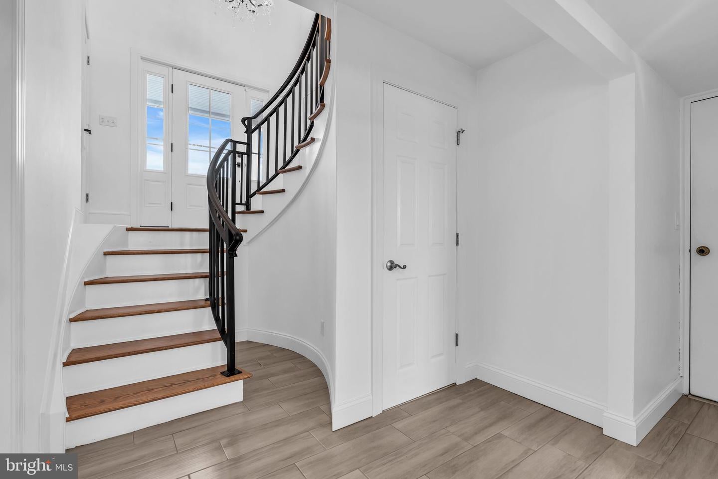 Toms River, New Jersey, 08753, United States, 5 Bedrooms Bedrooms, ,3 BathroomsBathrooms,Residential,Active,1952597