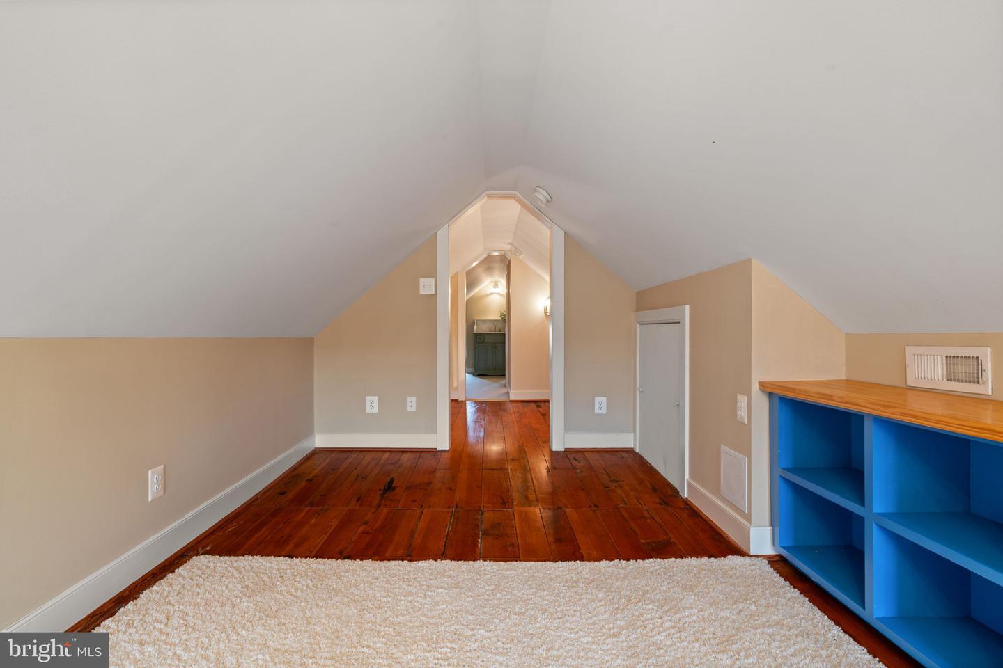 Leesburg, Virginia, 20175, United States, 4 Bedrooms Bedrooms, ,5 BathroomsBathrooms,Residential,Active,2011862