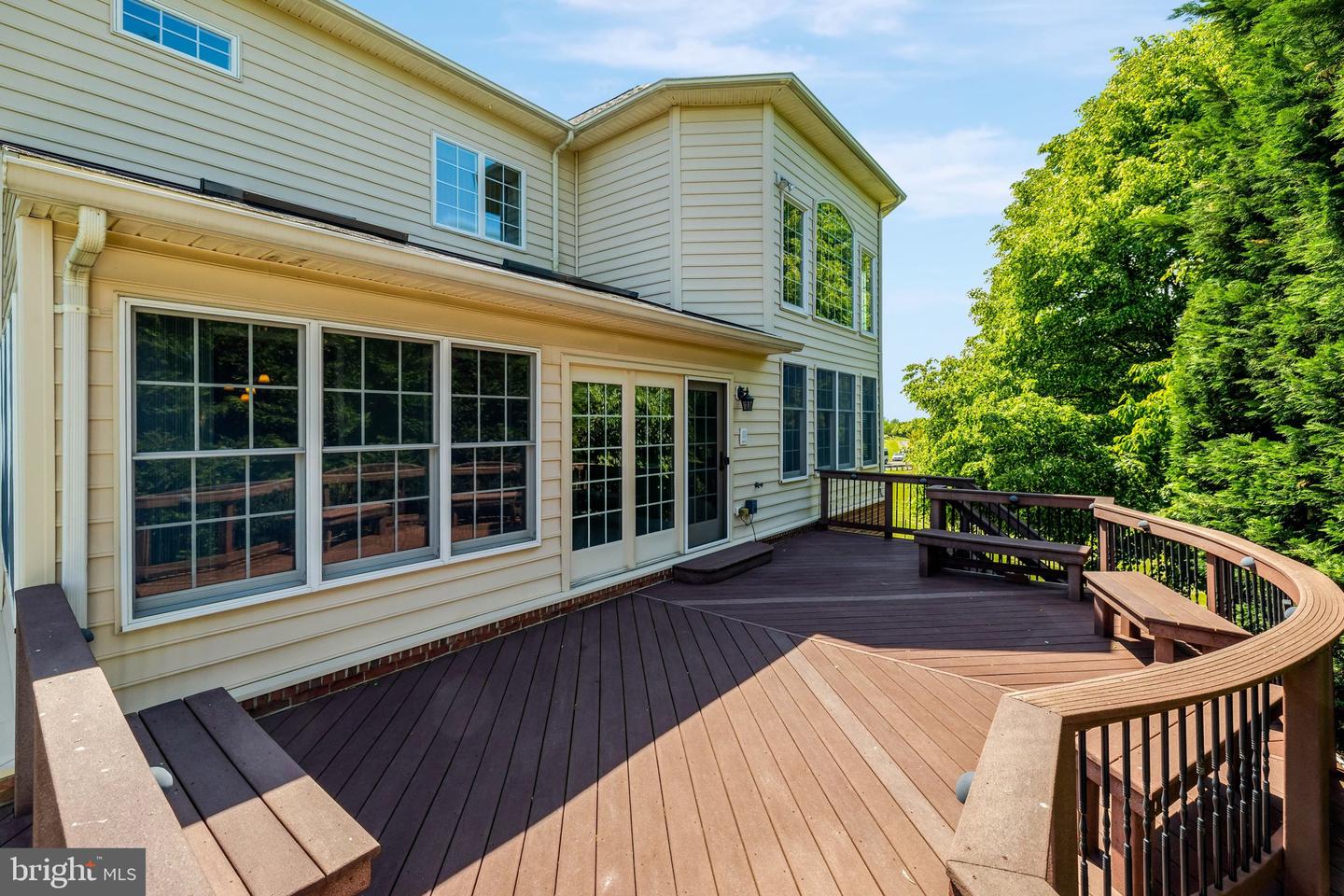 Leesburg, Virginia, 20175, United States, 5 Bedrooms Bedrooms, ,5 BathroomsBathrooms,Residential,Active,2021689