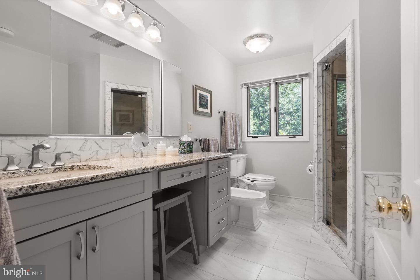 Potomac, Maryland, 20854, United States, 5 Bedrooms Bedrooms, ,6 BathroomsBathrooms,Residential,Active,1988488