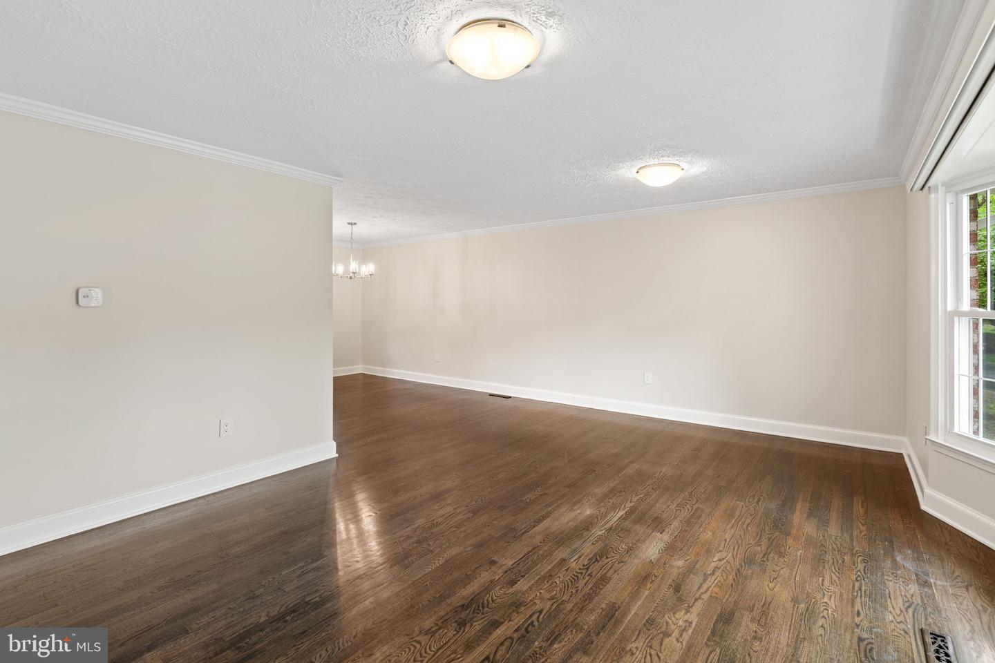 Reston, Virginia, 20191, United States, 3 Bedrooms Bedrooms, ,3 BathroomsBathrooms,Residential,Active,2044995