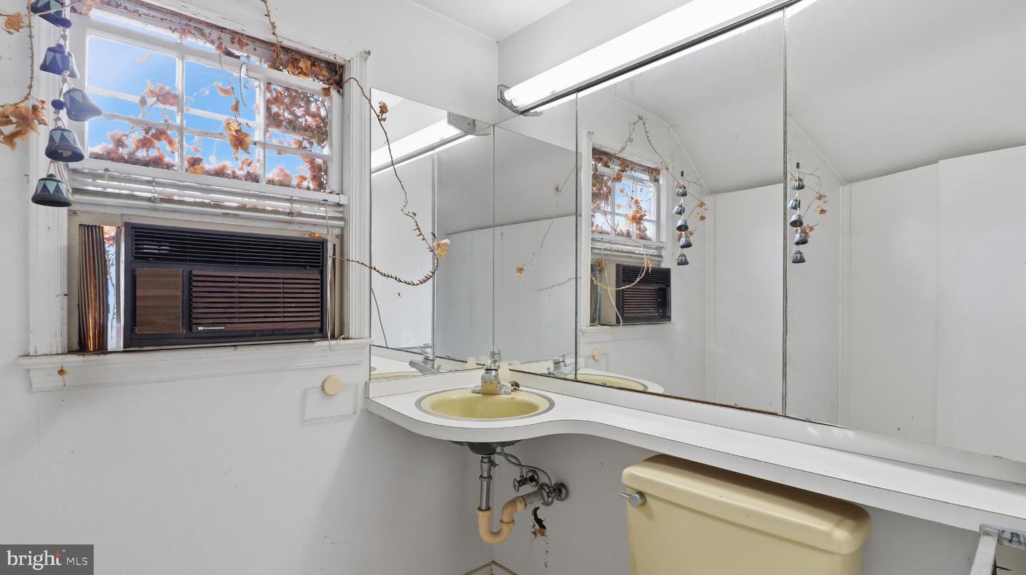 Washington, District Of Columbia, 20007, United States, ,Residential,Active,2002600