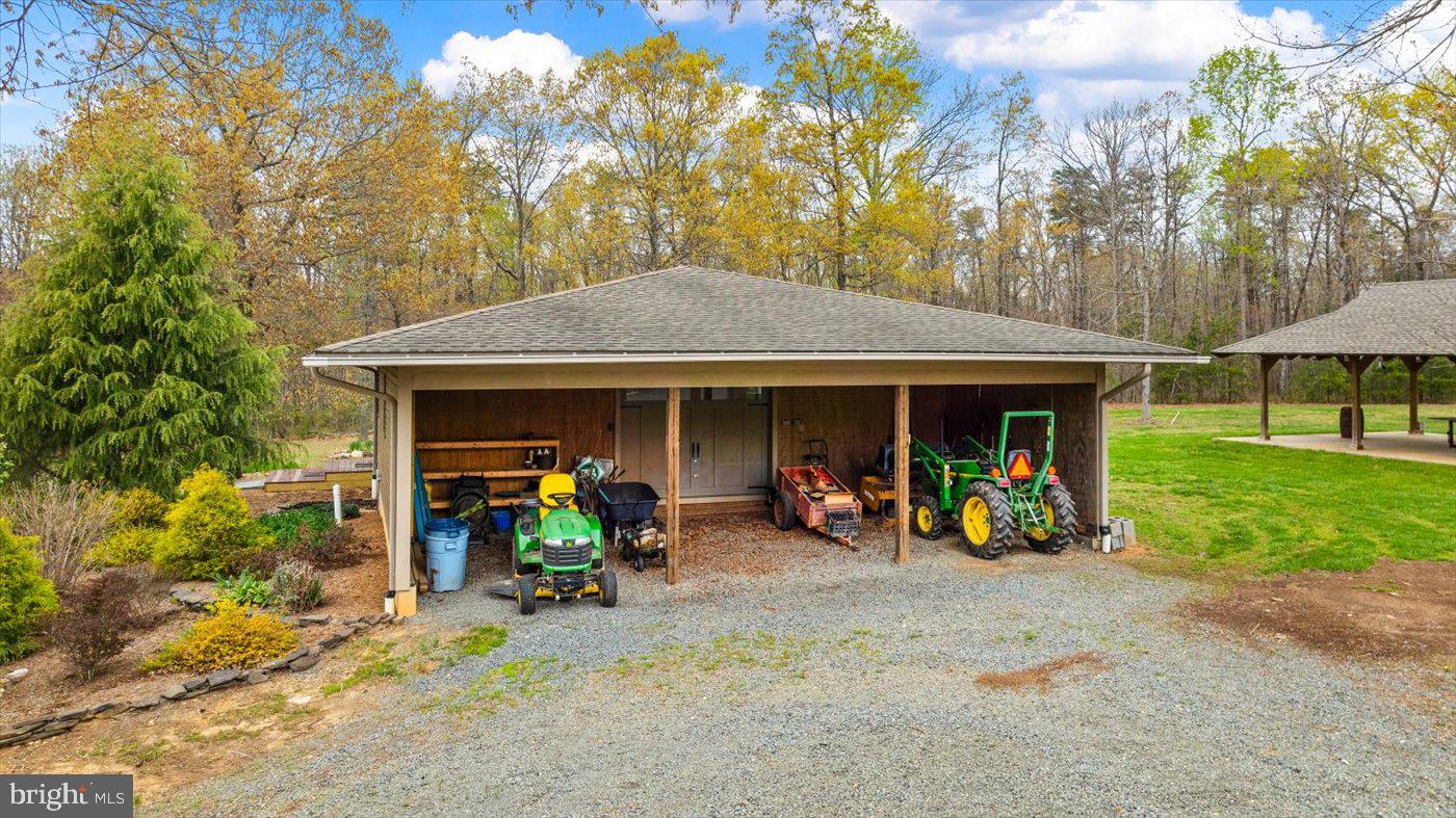 Rhoadesville, Virginia, 22542, United States, 3 Bedrooms Bedrooms, ,3 BathroomsBathrooms,Residential,Active,1769999