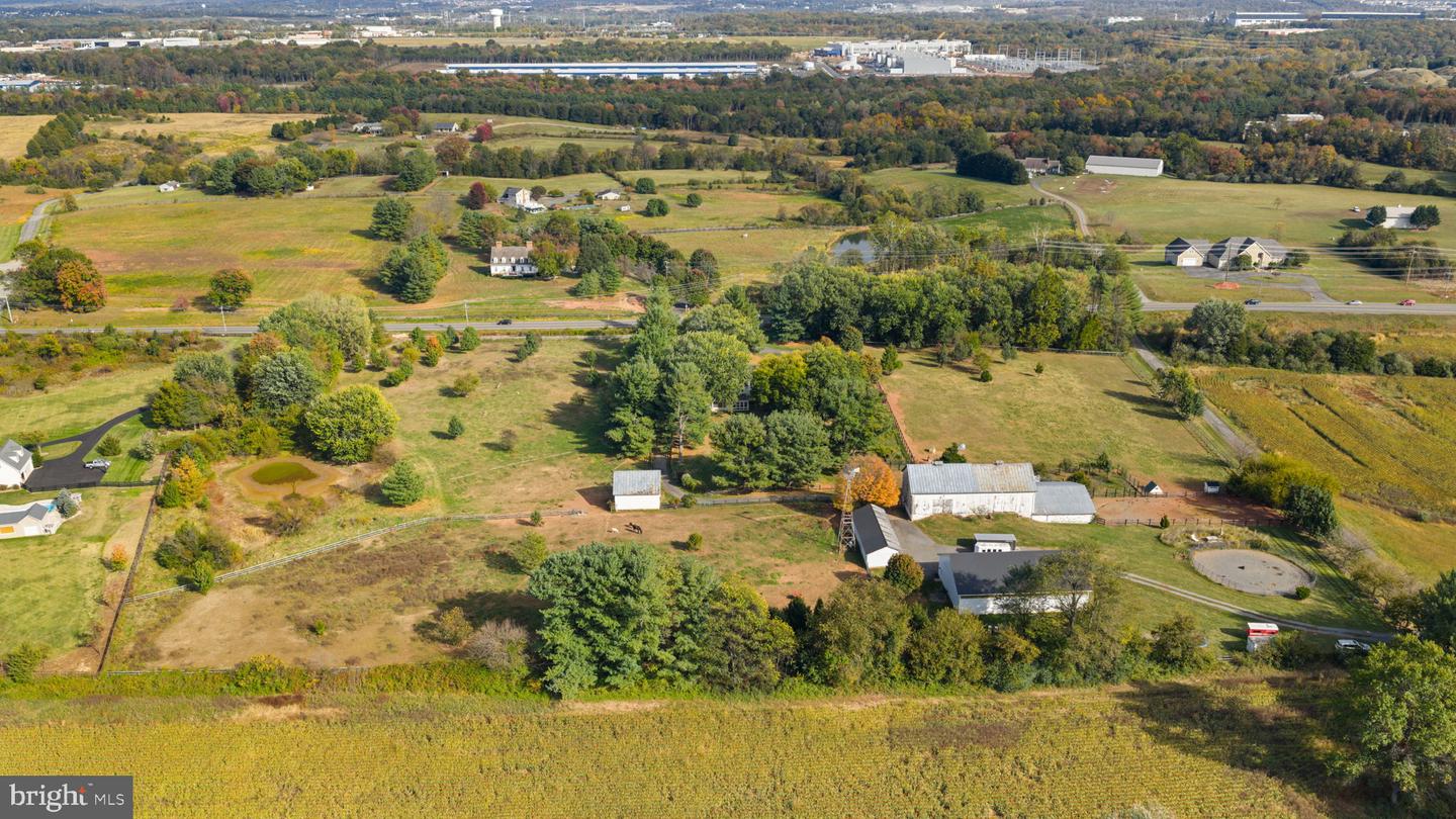 Leesburg, Virginia, 20175, United States, 4 Bedrooms Bedrooms, ,5 BathroomsBathrooms,Residential,Active,2011862