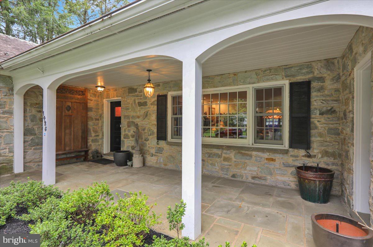 Lancaster, Pennsylvania, 17603, United States, 4 Bedrooms Bedrooms, ,3 BathroomsBathrooms,Residential,Active,1936456