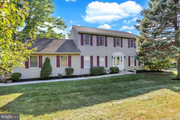 24 GOLFVIEW LN, READING, PA 19606 - Image 1