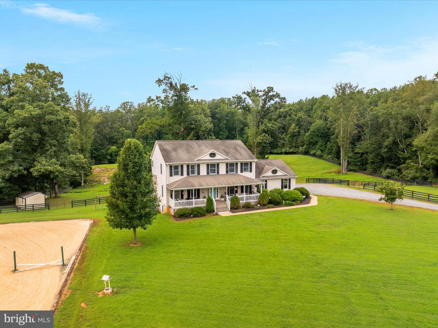 Amissville, Virginia, 20106, United States, 4 Bedrooms Bedrooms, ,4 BathroomsBathrooms,Residential,Active,1929462