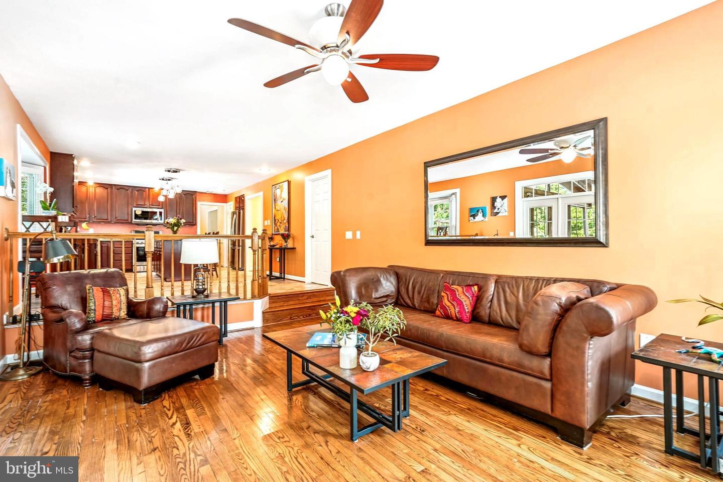 Centreville, Virginia, 20121, United States, 4 Bedrooms Bedrooms, ,5 BathroomsBathrooms,Residential,Active,1914622