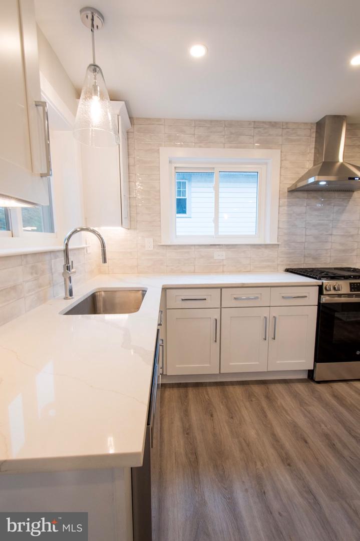 Paoli, Pennsylvania, 19301, United States, 4 Bedrooms Bedrooms, ,4 BathroomsBathrooms,Residential,Active,1953393