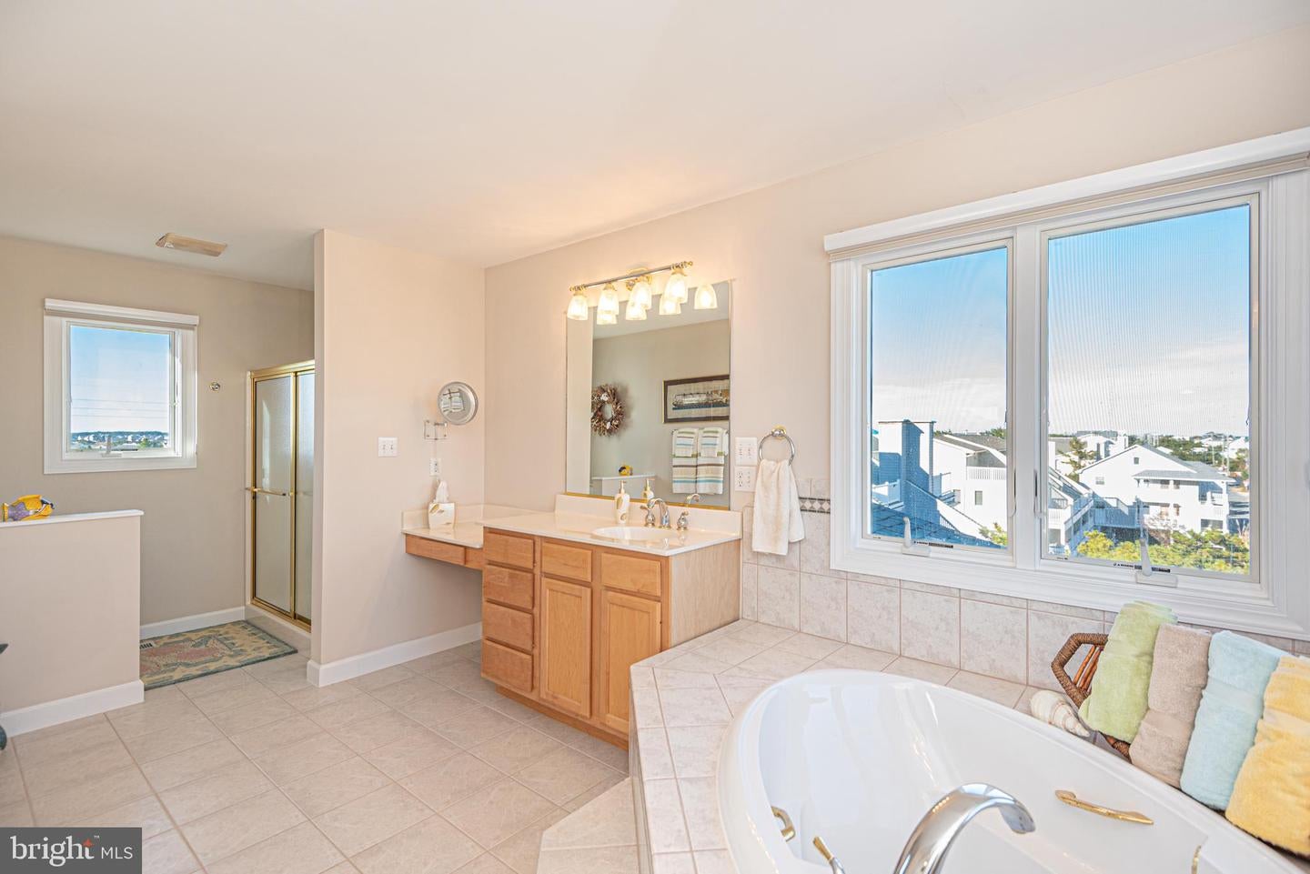 Fenwick Island, Delaware, 19944, United States, 5 Bedrooms Bedrooms, ,4 BathroomsBathrooms,Residential,Active,1998592