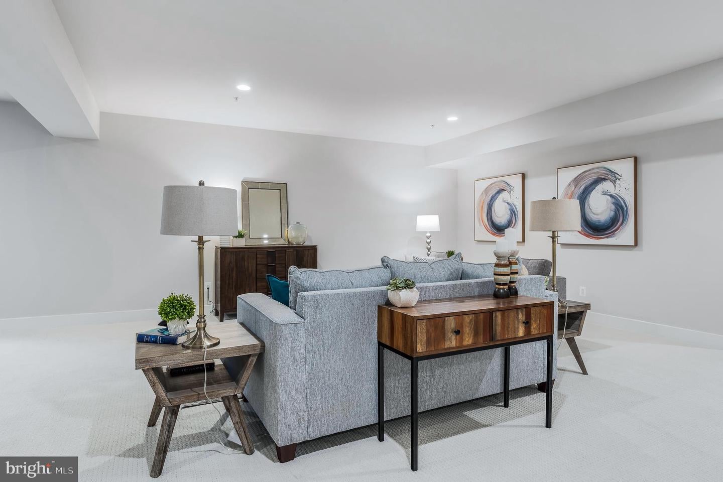 Bethesda, Maryland, 20817, United States, 5 Bedrooms Bedrooms, ,5 BathroomsBathrooms,Residential,Active,1880183