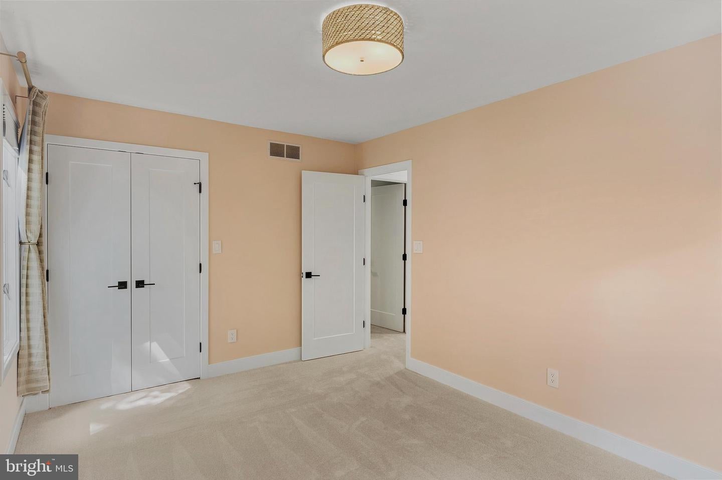 Arnold, Maryland, 21012, United States, 4 Bedrooms Bedrooms, ,4 BathroomsBathrooms,Residential,Active,2045804