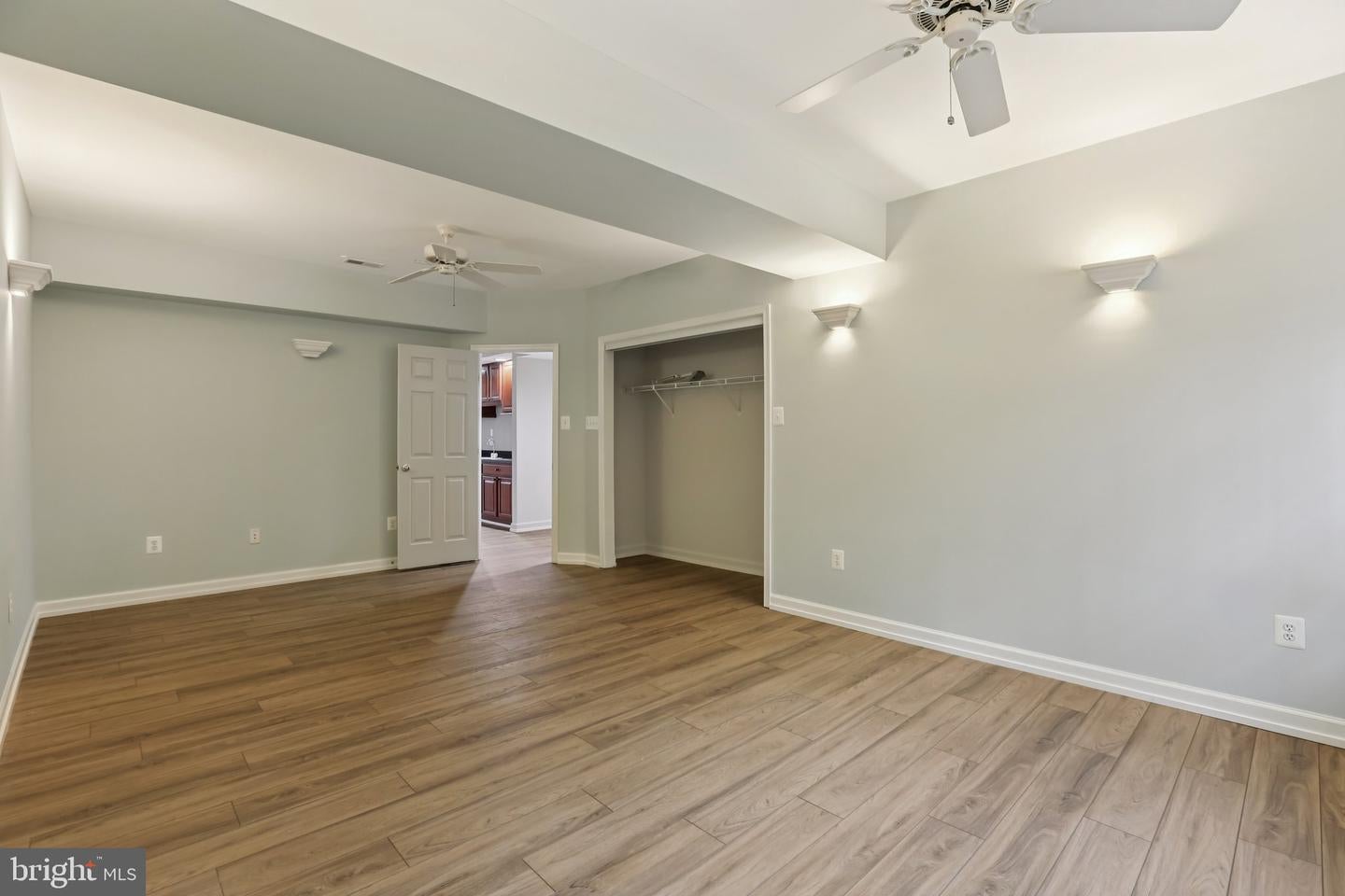 Clarksburg, Maryland, 20871, United States, 5 Bedrooms Bedrooms, ,4 BathroomsBathrooms,Residential,Active,2025637