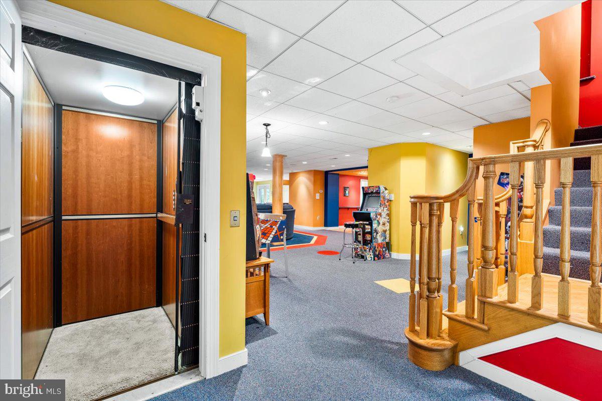 Frederick, Maryland, 21702, United States, 5 Bedrooms Bedrooms, ,8 BathroomsBathrooms,Residential,Active,2002354