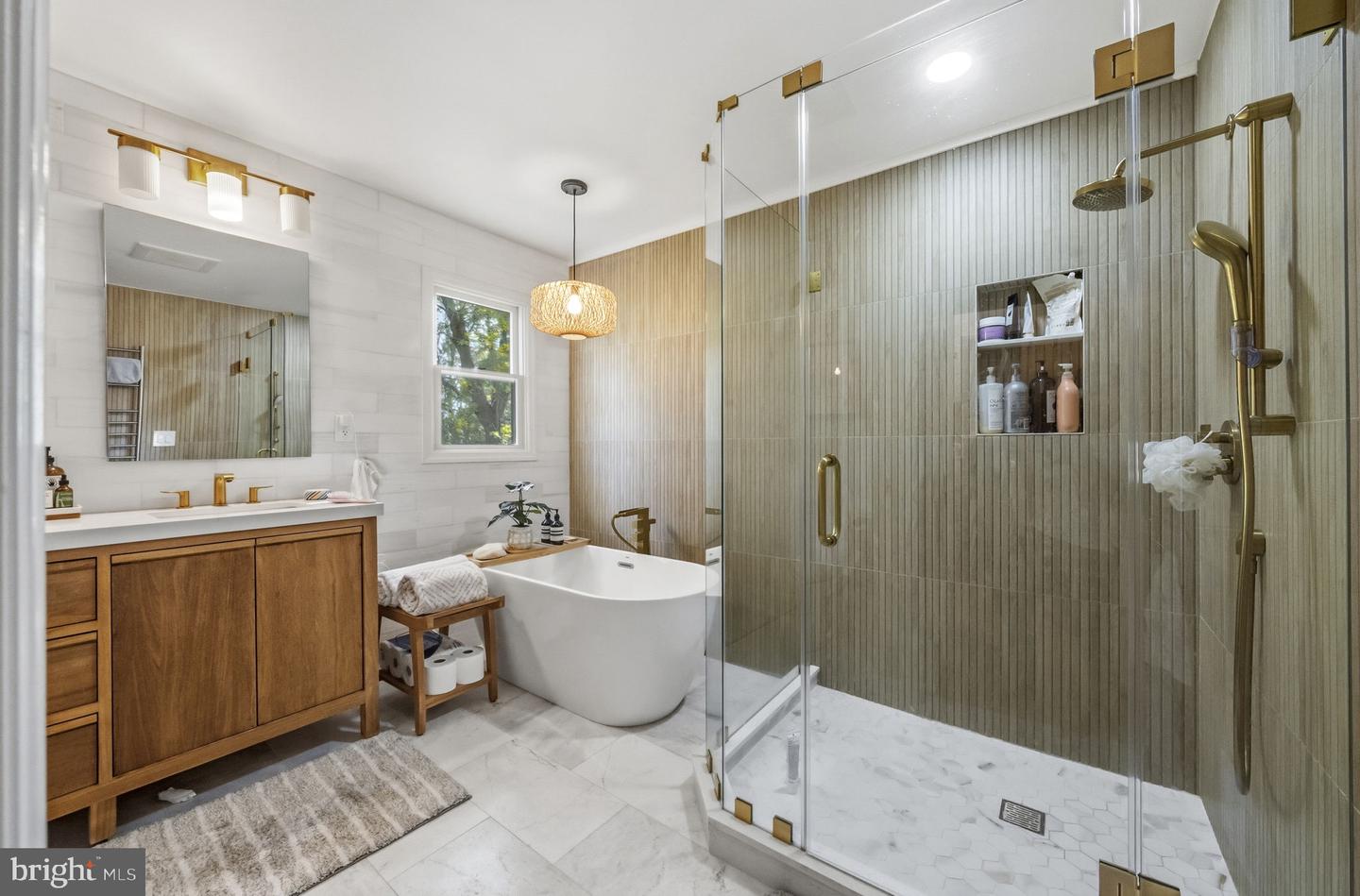 Princeton Junction, New Jersey, 08550, United States, 4 Bedrooms Bedrooms, ,3 BathroomsBathrooms,Residential,Contingent,2045693