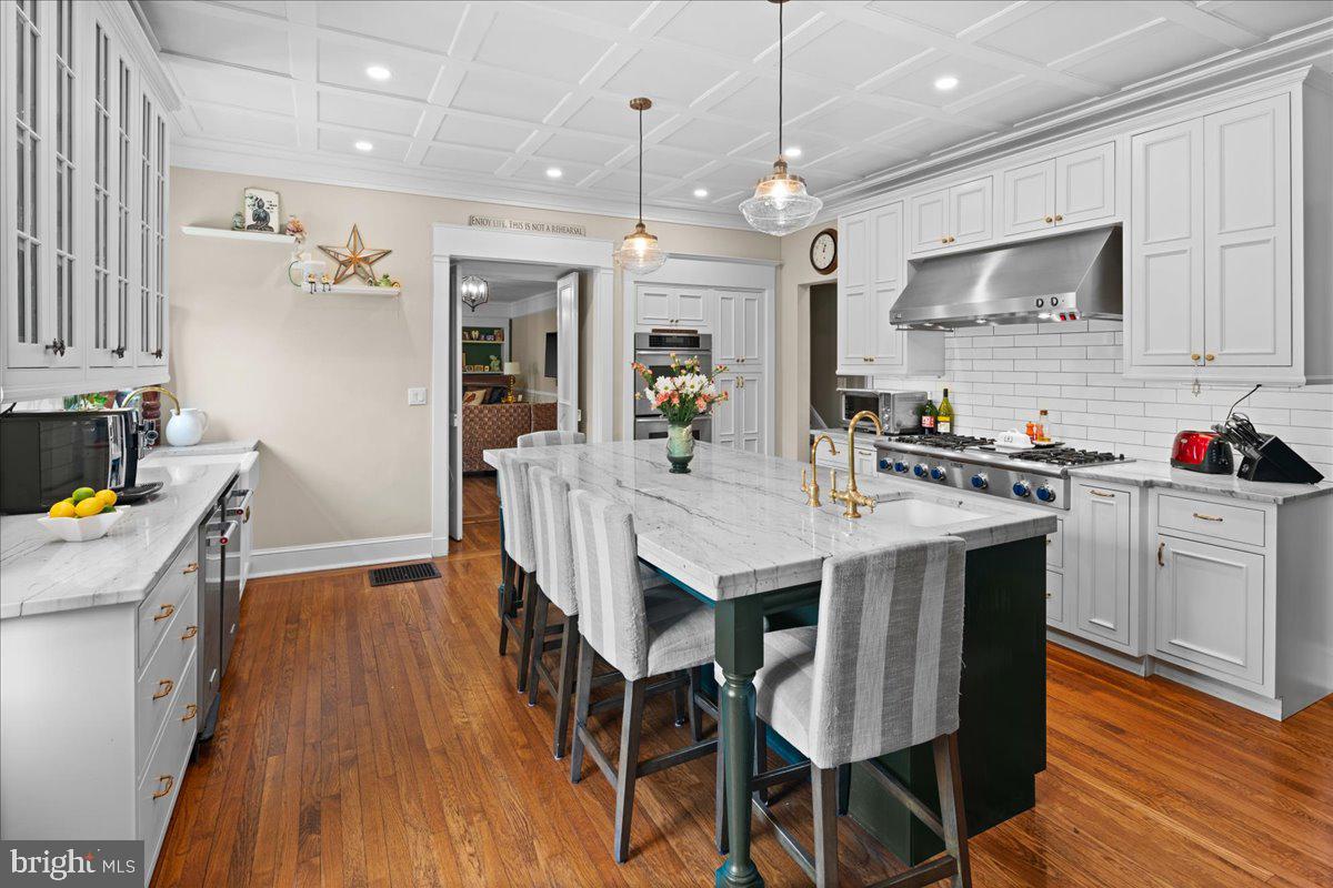 Princeton, New Jersey, 08540, United States, 6 Bedrooms Bedrooms, ,7 BathroomsBathrooms,Residential,Active,2011847