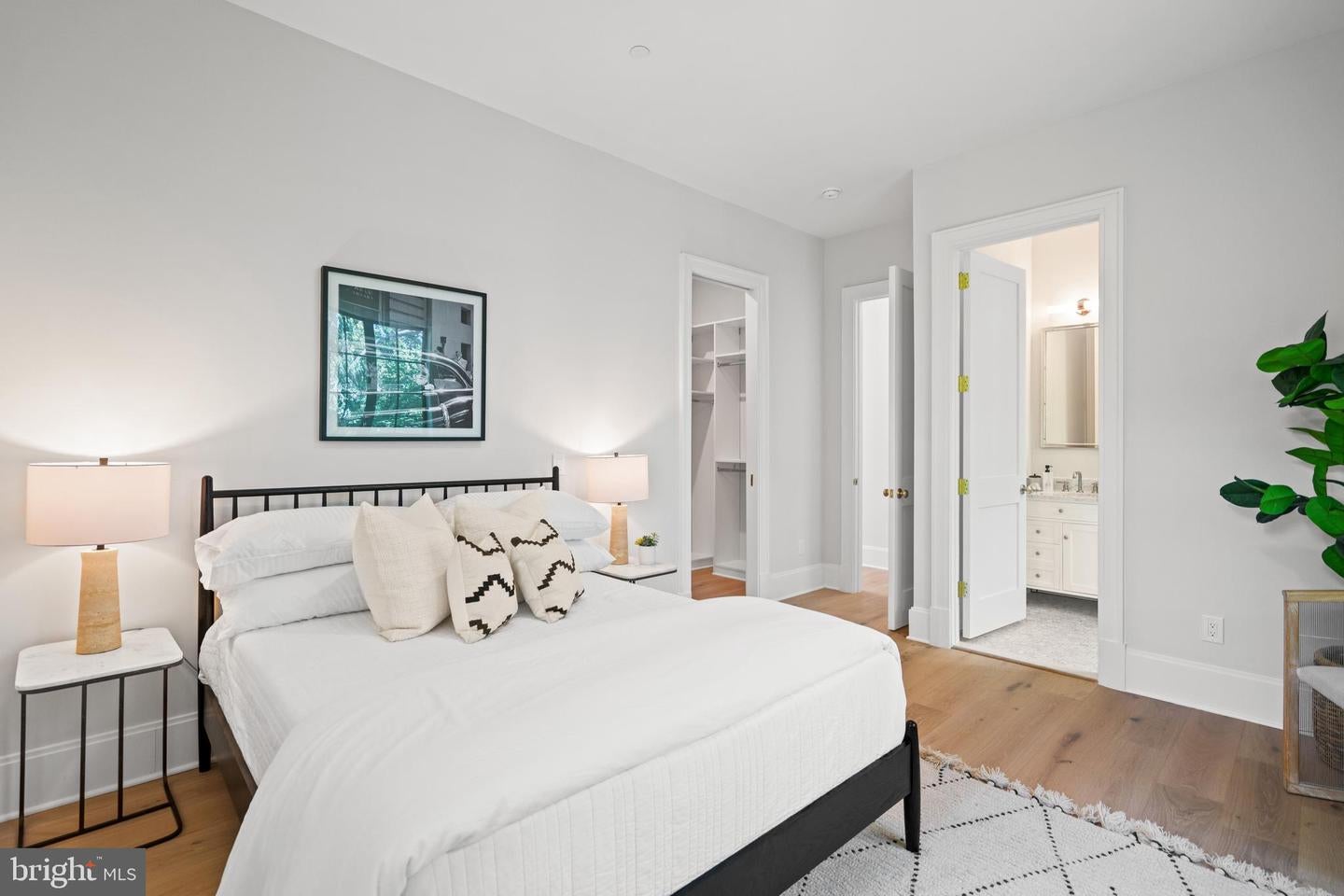 Washington, District Of Columbia, 20016, United States, 6 Bedrooms Bedrooms, ,8 BathroomsBathrooms,Residential,Active,1934802