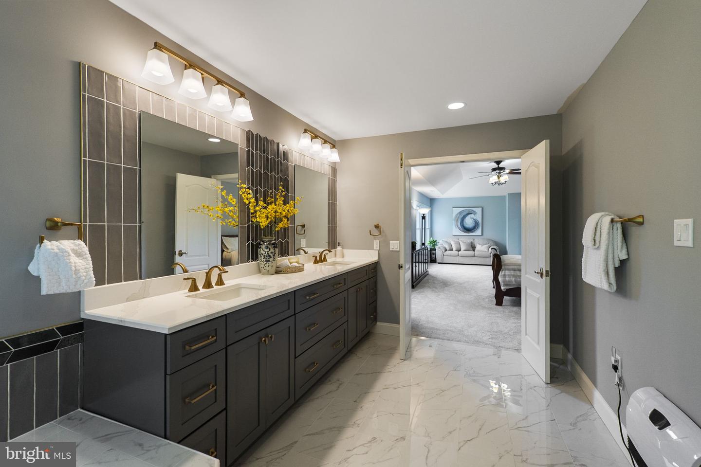 Poolesville, Maryland, 20837, United States, 4 Bedrooms Bedrooms, ,5 BathroomsBathrooms,Residential,Active,2052019