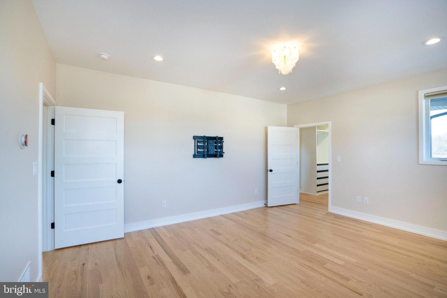 State College, Pennsylvania, 16801, United States, 4 Bedrooms Bedrooms, ,4 BathroomsBathrooms,Residential,Active,2012913