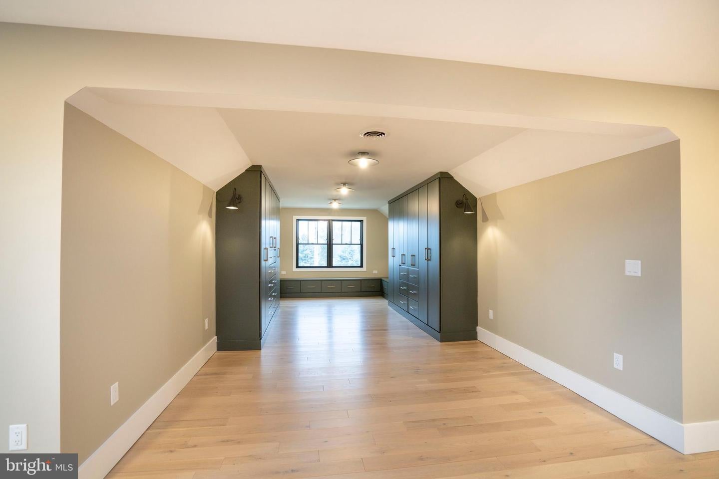 State College, Pennsylvania, 16801, United States, 5 Bedrooms Bedrooms, ,5 BathroomsBathrooms,Residential,Active,2010175