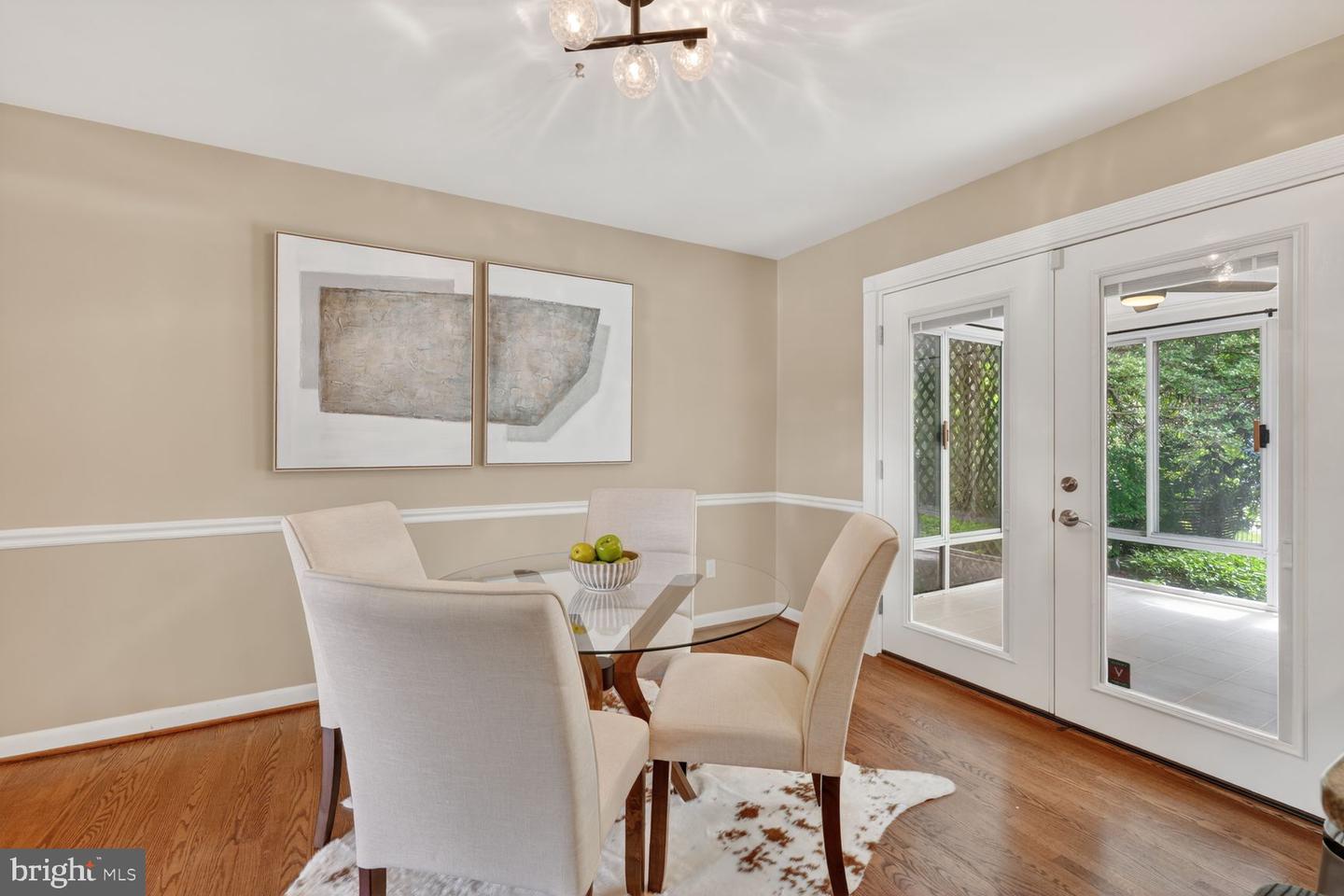 Falls Church, Virginia, 22043, United States, 4 Bedrooms Bedrooms, ,3 BathroomsBathrooms,Residential,Active,2045048