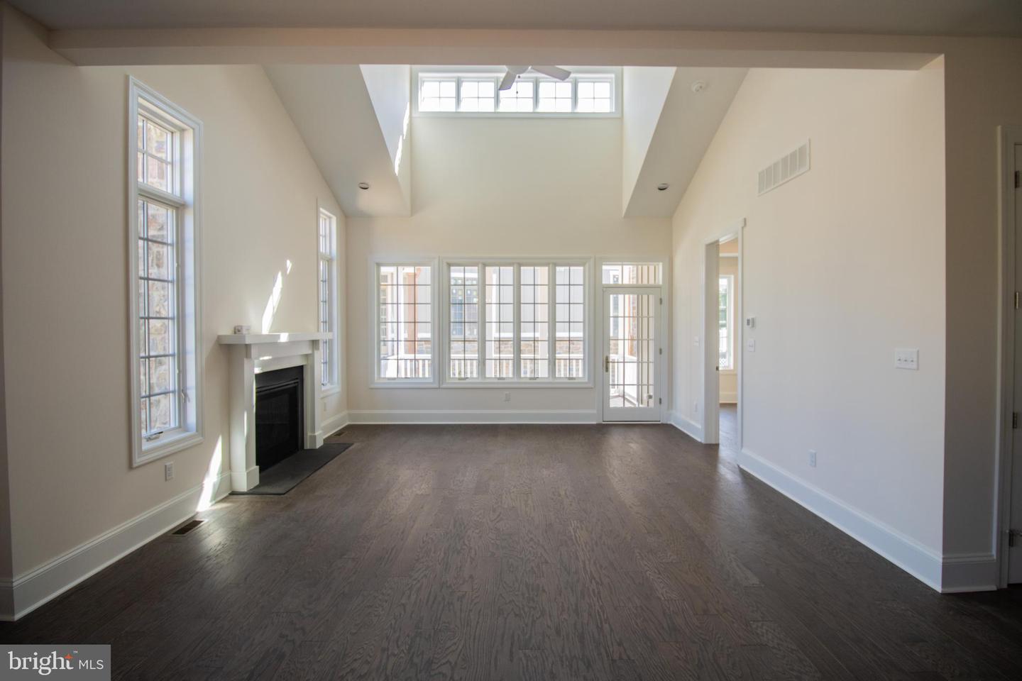 Wilmington, Delaware, 19803, United States, ,4 BathroomsBathrooms,Residential,Active,1824914