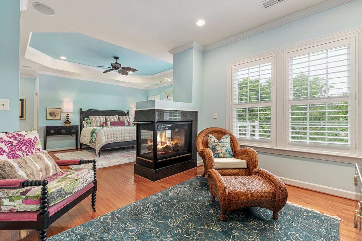 Leesburg, Virginia, 20176, United States, 4 Bedrooms Bedrooms, ,5 BathroomsBathrooms,Residential,Active,2044548