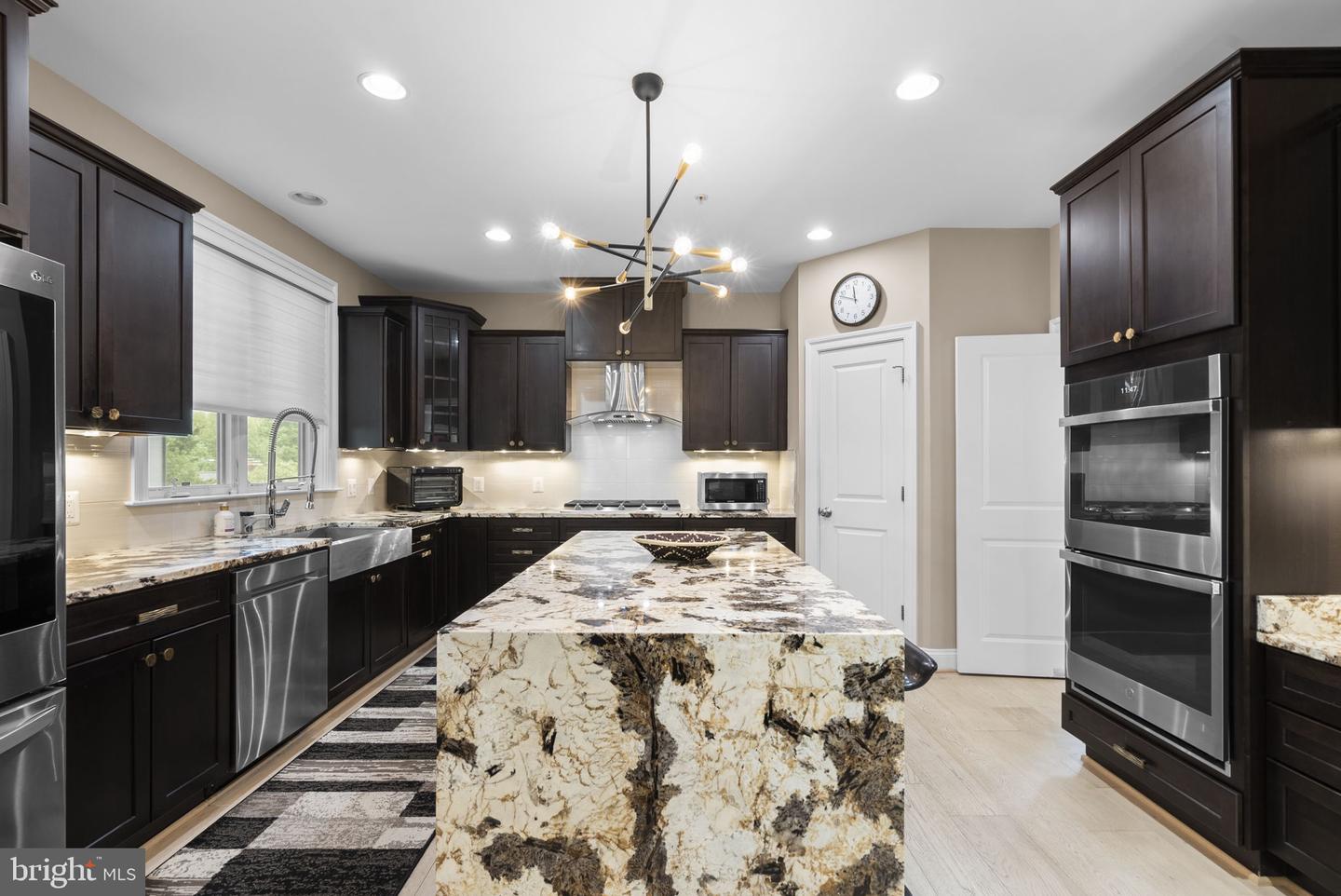 Bethesda, Maryland, 20814, United States, 5 Bedrooms Bedrooms, ,5 BathroomsBathrooms,Residential,Active,2045382