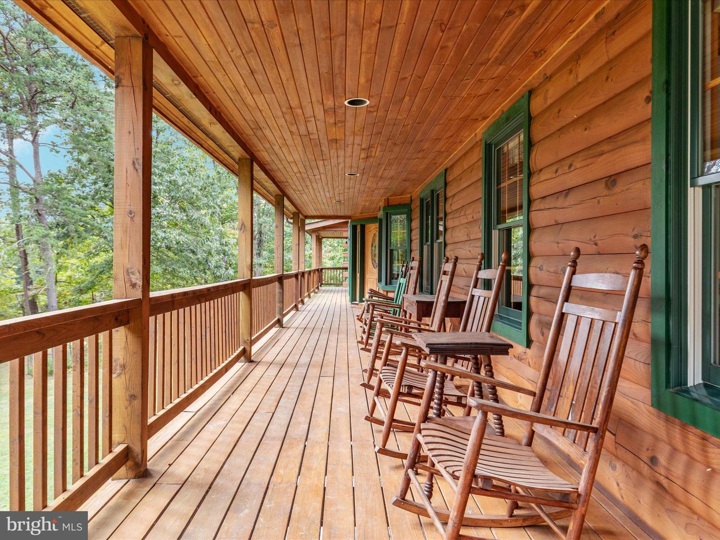 Winchester, Virginia, 22603, United States, 4 Bedrooms Bedrooms, ,4 BathroomsBathrooms,Residential,Active,1943761
