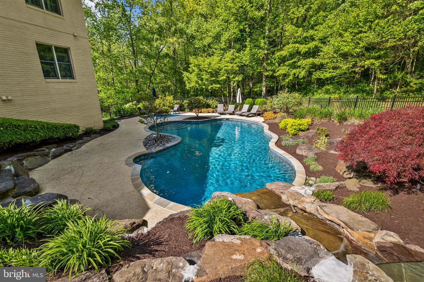 Ellicott City, Maryland, 21042, United States, 5 Bedrooms Bedrooms, ,5 BathroomsBathrooms,Residential,Active,2044187