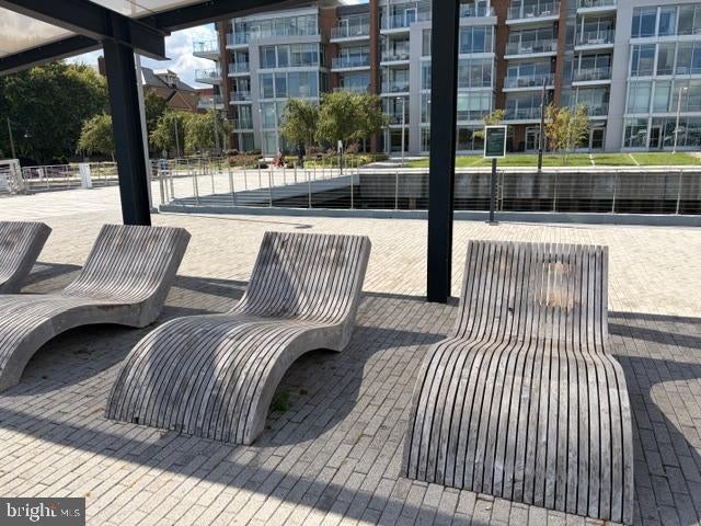 Alexandria, Virginia, 22314, United States, 4 Bedrooms Bedrooms, ,5 BathroomsBathrooms,Residential,Active,1959984