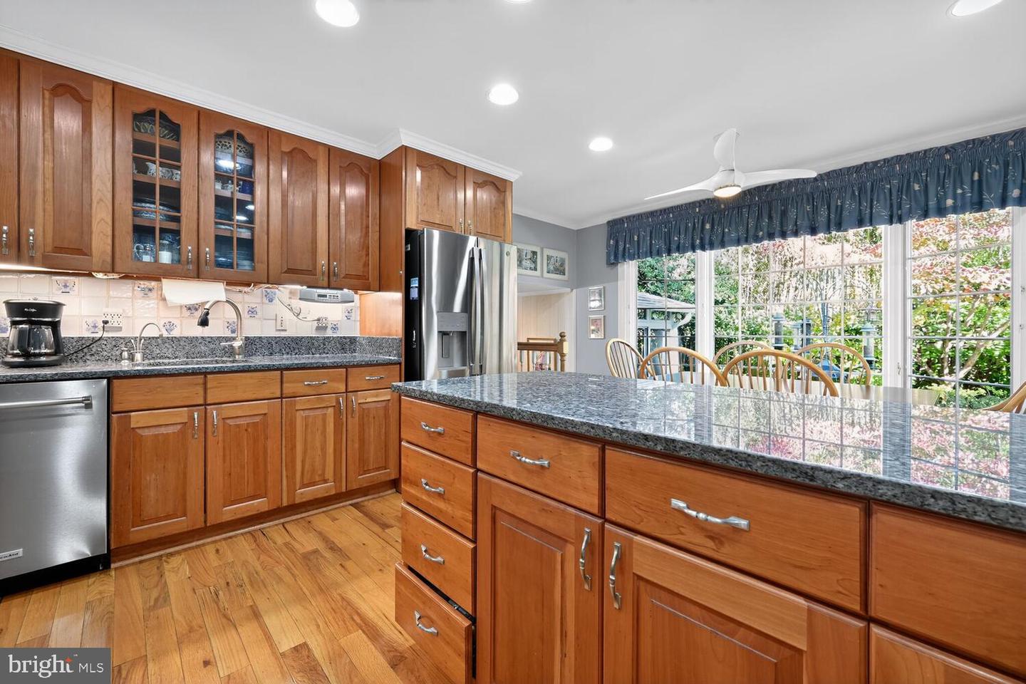 Potomac, Maryland, 20854, United States, 5 Bedrooms Bedrooms, ,4 BathroomsBathrooms,Residential,Active,1988709