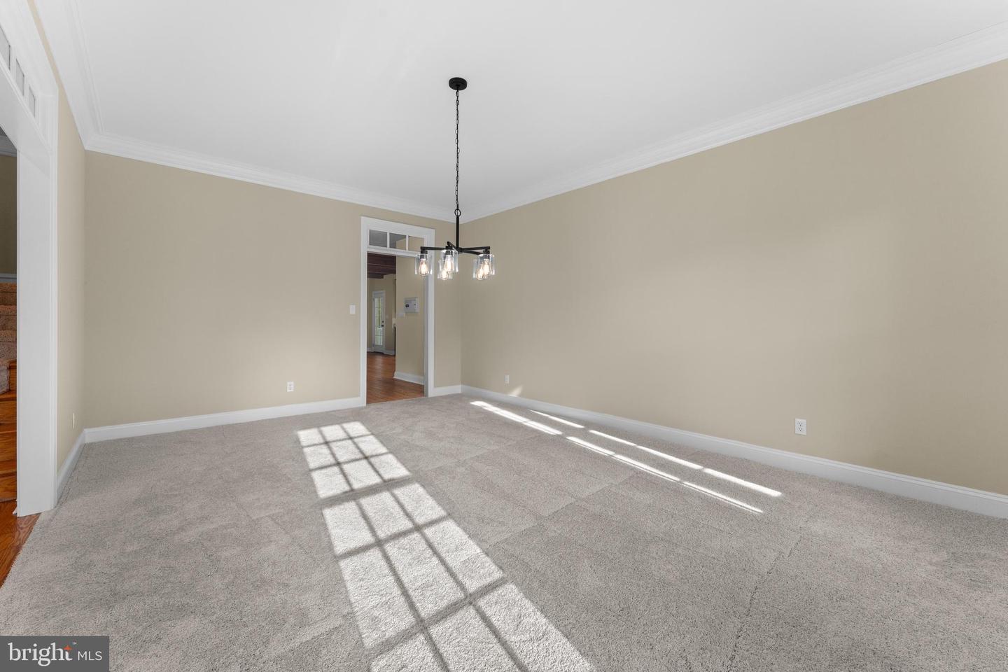 Spotsylvania, Virginia, 22553, United States, 5 Bedrooms Bedrooms, ,5 BathroomsBathrooms,Residential,Active,1936606