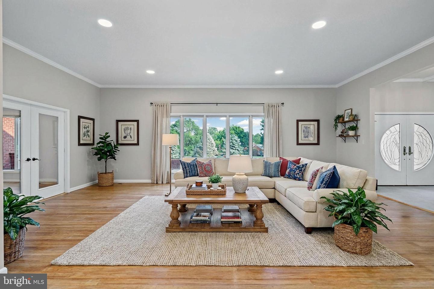 Cockeysville, Maryland, 21030, United States, 7 Bedrooms Bedrooms, ,6 BathroomsBathrooms,Residential,Active,1863326