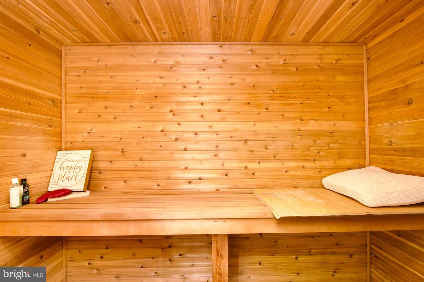 Annandale, Virginia, 22003, United States, 4 Bedrooms Bedrooms, ,3 BathroomsBathrooms,Residential,Active,1969677