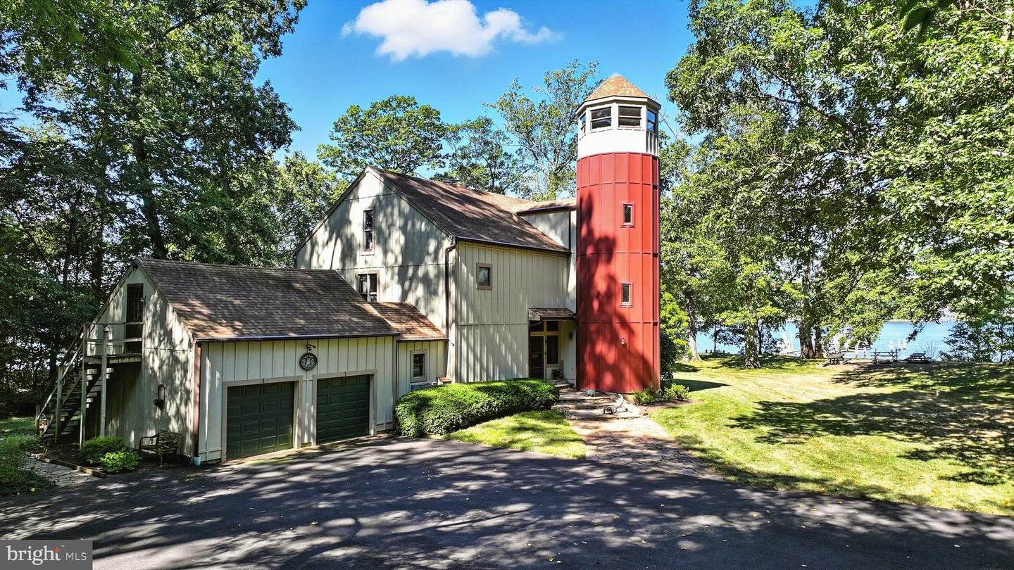 Queenstown, Maryland, 21658, United States, 4 Bedrooms Bedrooms, ,3 BathroomsBathrooms,Residential,Active,1998763