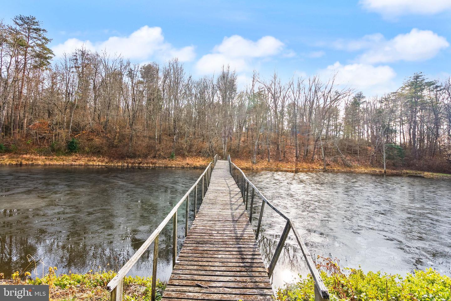 Amissville, Virginia, 20106, United States, 7 Bedrooms Bedrooms, ,4 BathroomsBathrooms,Residential,Active,1849572