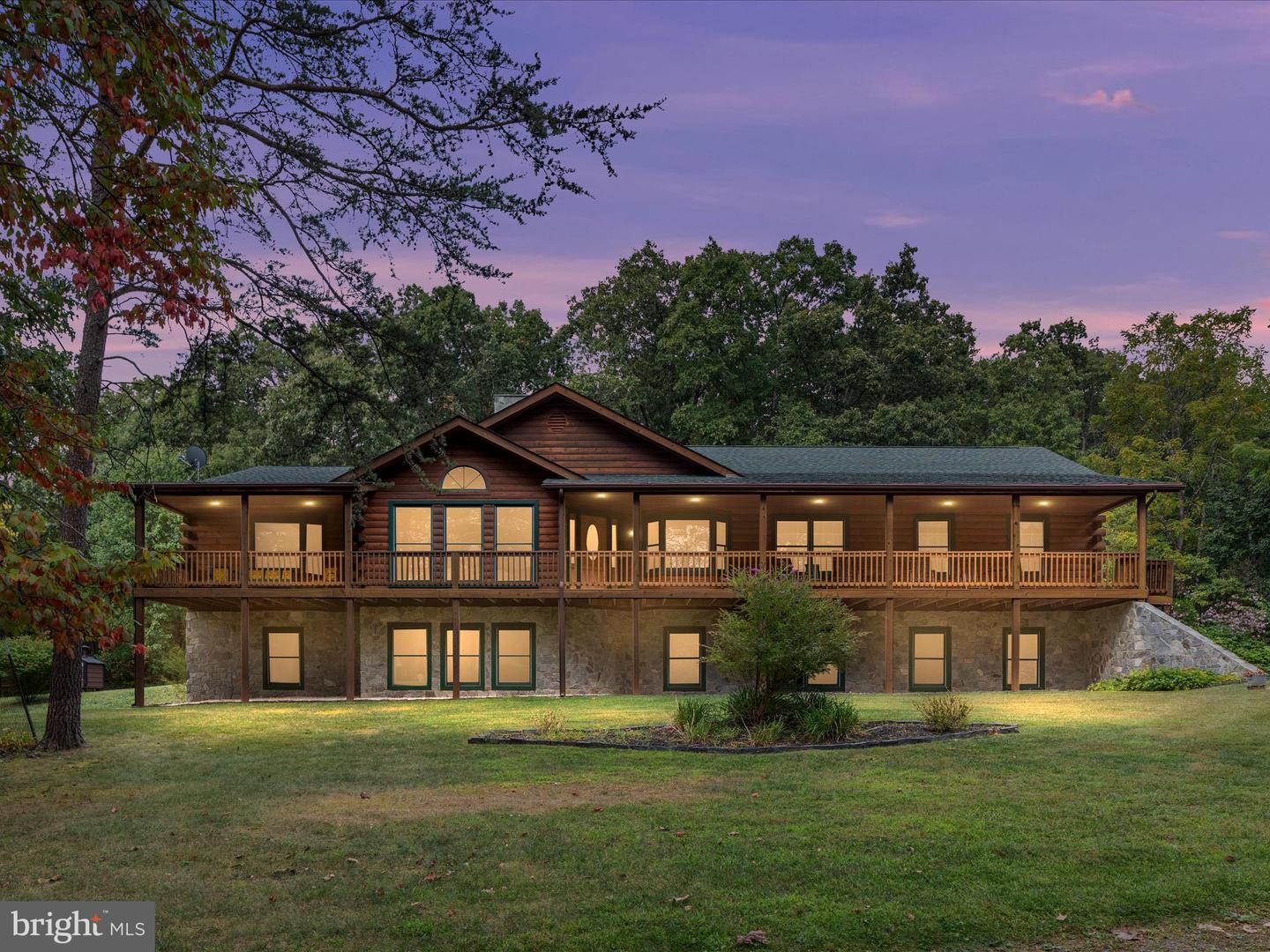 Winchester, Virginia, 22603, United States, 4 Bedrooms Bedrooms, ,4 BathroomsBathrooms,Residential,Active,1943761