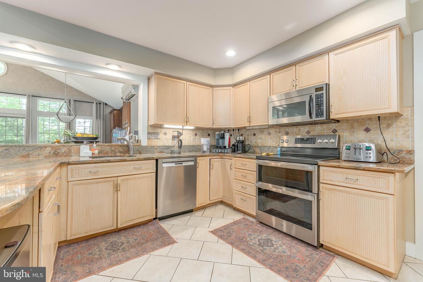 Devon, Pennsylvania, 19333, United States, 5 Bedrooms Bedrooms, ,5 BathroomsBathrooms,Residential,Active,1905102
