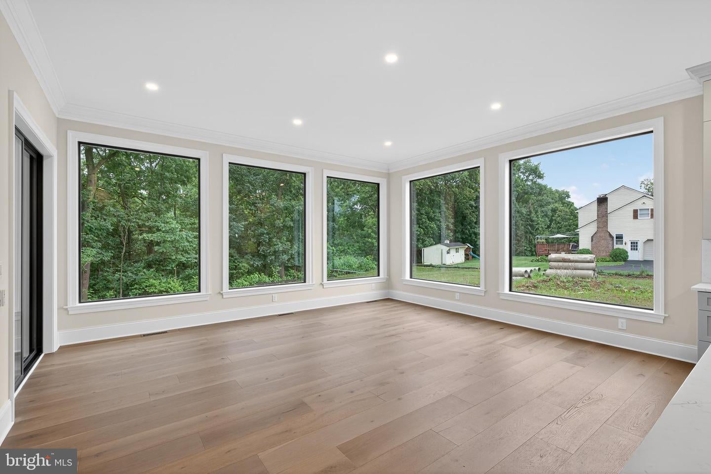 Lancaster, Pennsylvania, 17601, United States, 4 Bedrooms Bedrooms, ,5 BathroomsBathrooms,Residential,Active,1755222