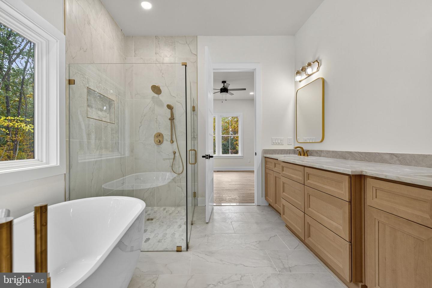 Warrenton, Virginia, 20187, United States, 5 Bedrooms Bedrooms, ,6 BathroomsBathrooms,Residential,Active,2006968